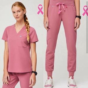 FIGS BCA QUARTZ SCRUB SET